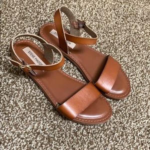 Steve Madden sandals